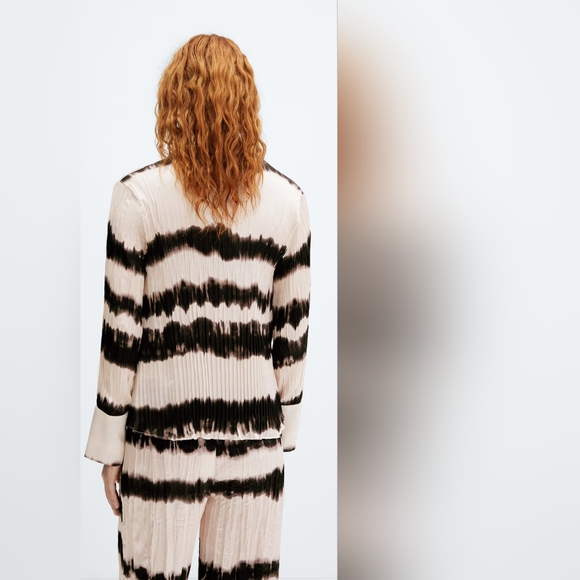 MANGO Satin tie-dye blouse - Picture 2 of 4